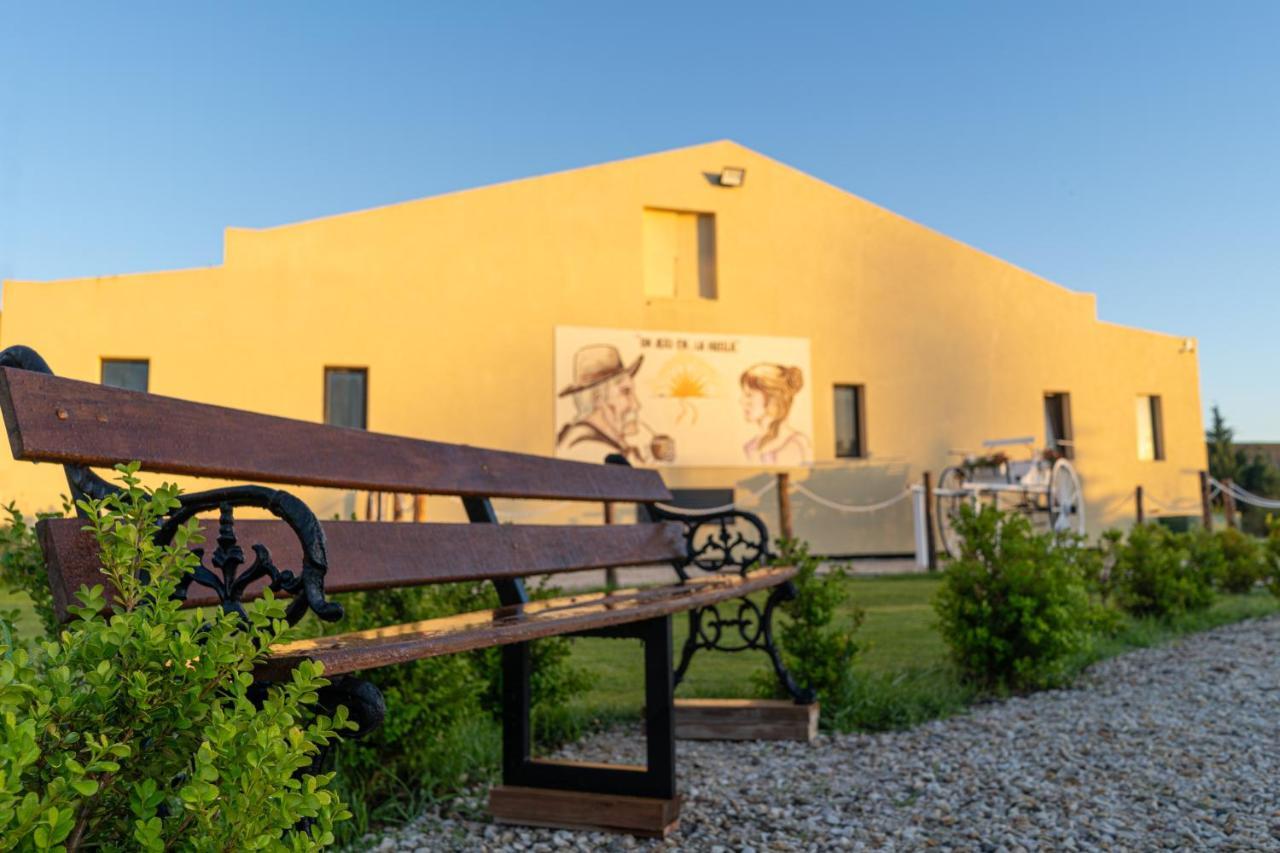 Un Alto En La Huella - Hotel Spa & Wellness Resort San Antonio de Areco Buitenkant foto